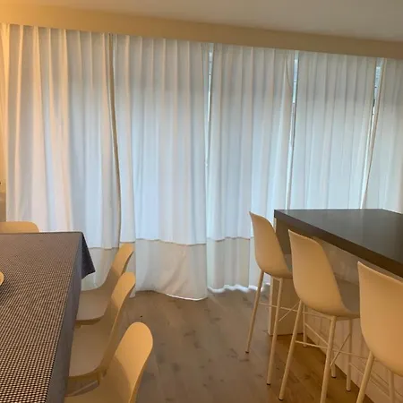 Penthouse Aida Dicht Bij Zee Met Parking Appartement Knokke-Heist